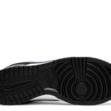 Nike Dunk Low "Panda"