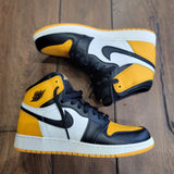 [PREOWNED] Size 7Y Air Jordan 1 Retro High OG "Taxi" GS