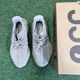 [PREOWNED] Size 9.5 Yeezy 350 V2 "Sesame"