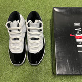 [PREOWNED] Size 8.5 Air Jordan 11 Retro "Concord 2018"