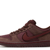 Nike Dunk Low SB "City Of Love-Burgundy Crush"