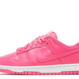 WMNS Nike Dunk Low "Hyper Pink"